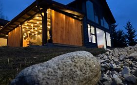 Refugiul Panoramic Holiday Home